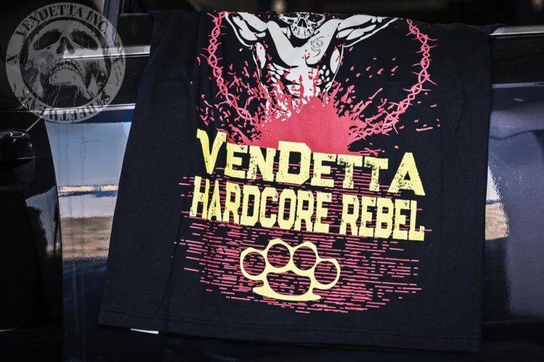 Maglietta Uomo Vendetta Inc. – Skull Middle Finger – Nero – XXXL